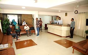 Ashish Tourist Home